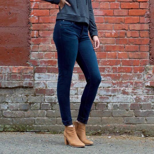 20 Ridiculously Comfy Jeans Brands That People Actually Swear By