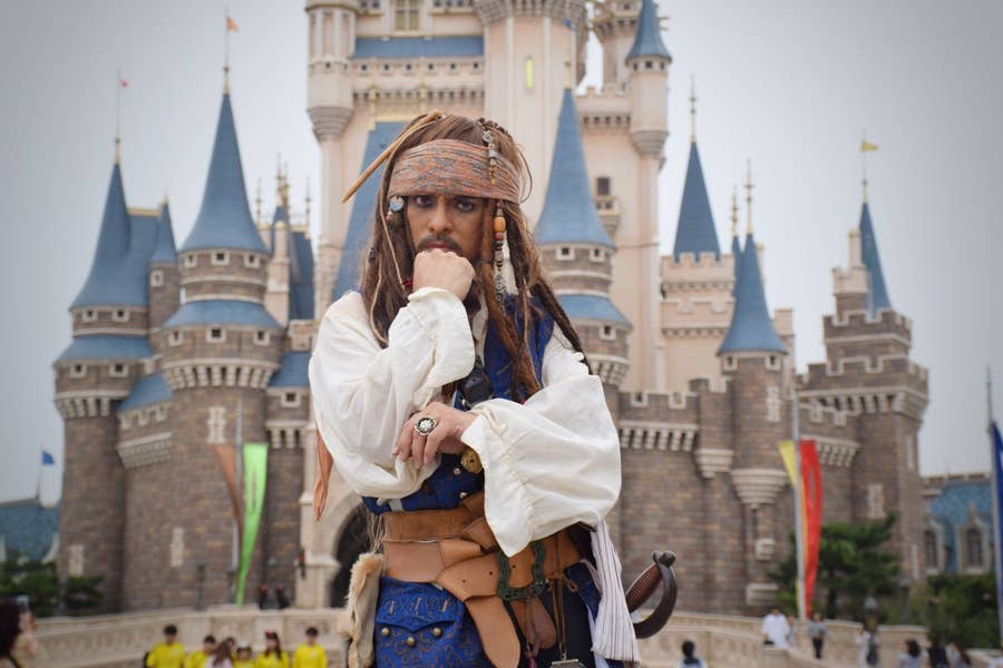 ディズニーランドで見つけた ハロウィーン仮装 が素敵すぎる