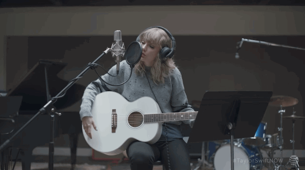 In it, Taylor grabs her guitar, counts to three, and takes a breath, while the voiceover says, "now here's a new song...now we're out of time". Then the screen cuts to black.