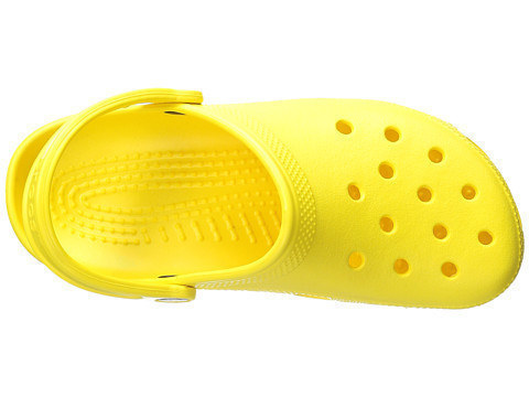 yellow crocs outfit