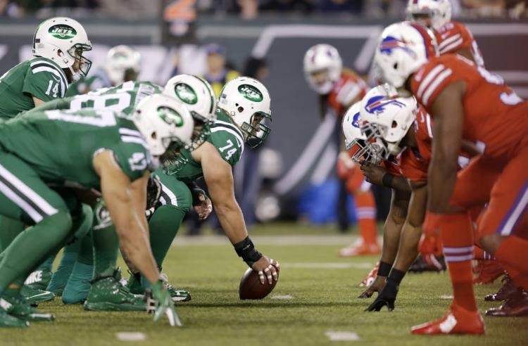 Living in a state that has three NFL teams, two NBA teams, two NHL teams and two MLB teams can make for one messy situation. While the NBA and MLB rest mostly in the hands of downstate New Yorkers, the divide is large with FOOTBALL. Some of the state lives and breathes for the Jets, prays for Eli Manning to get another ring with the Giants, or cries uncontrollably over the Bills each season. You'll never find two New Yorkers with similar views on sports (or anywhere I guess, whatever this is about NY).