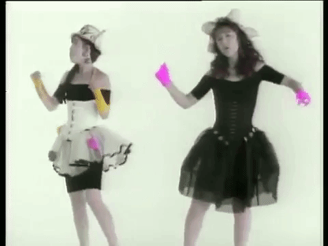 伝説のアイドルを完コピした動画がすげえええええええええ