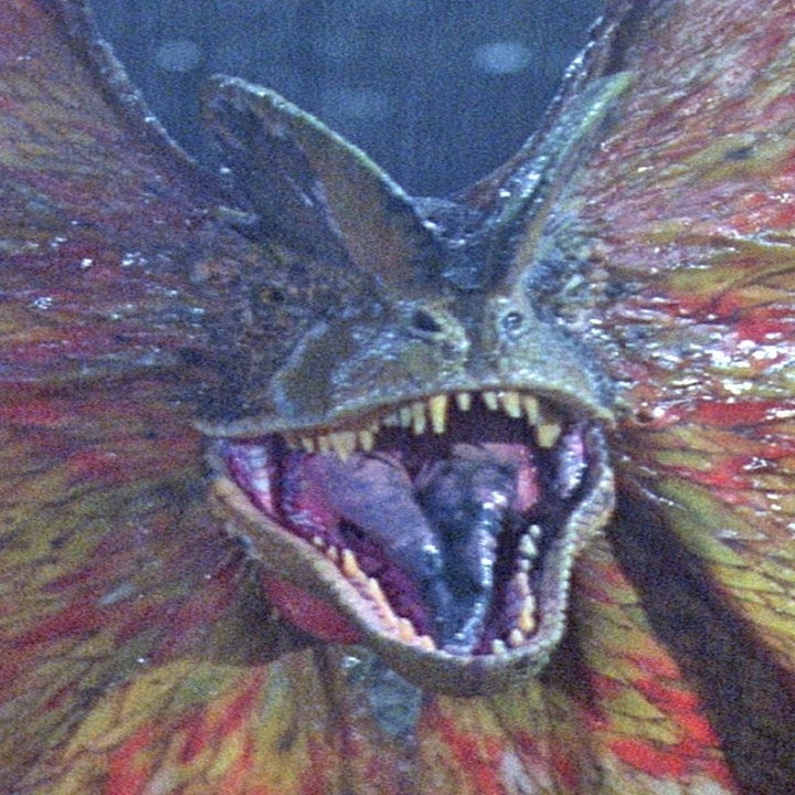 spitting lizard from jurassic park