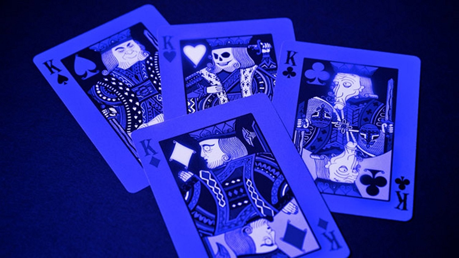 how to play card game spooky