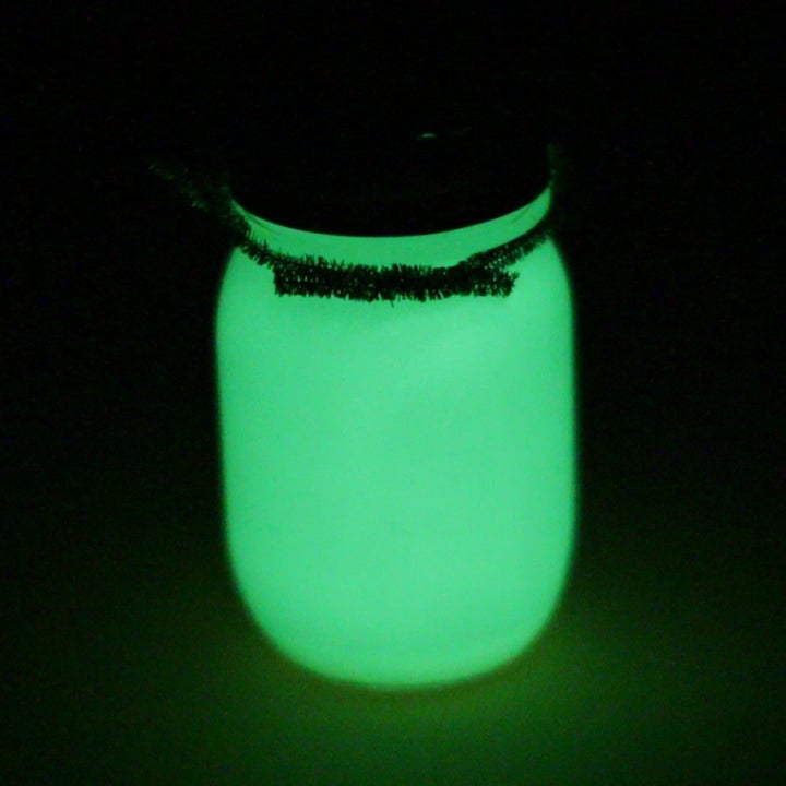 5 Glow-In-The-Dark DIYs Both Kids And Adults Will Love