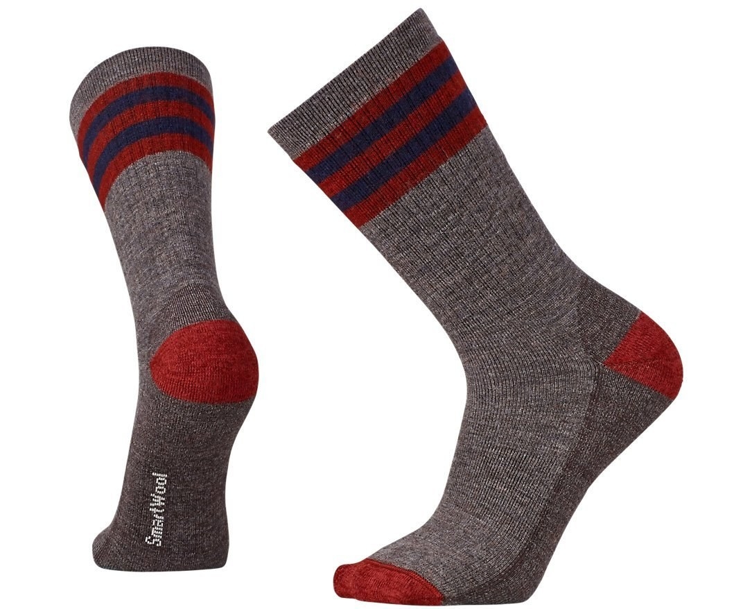 Enter promo code SMARTWOOL33 at checkout (max discount of $30).Get the striped hike light crew socks for $13.37 ($6.58 off the list price).