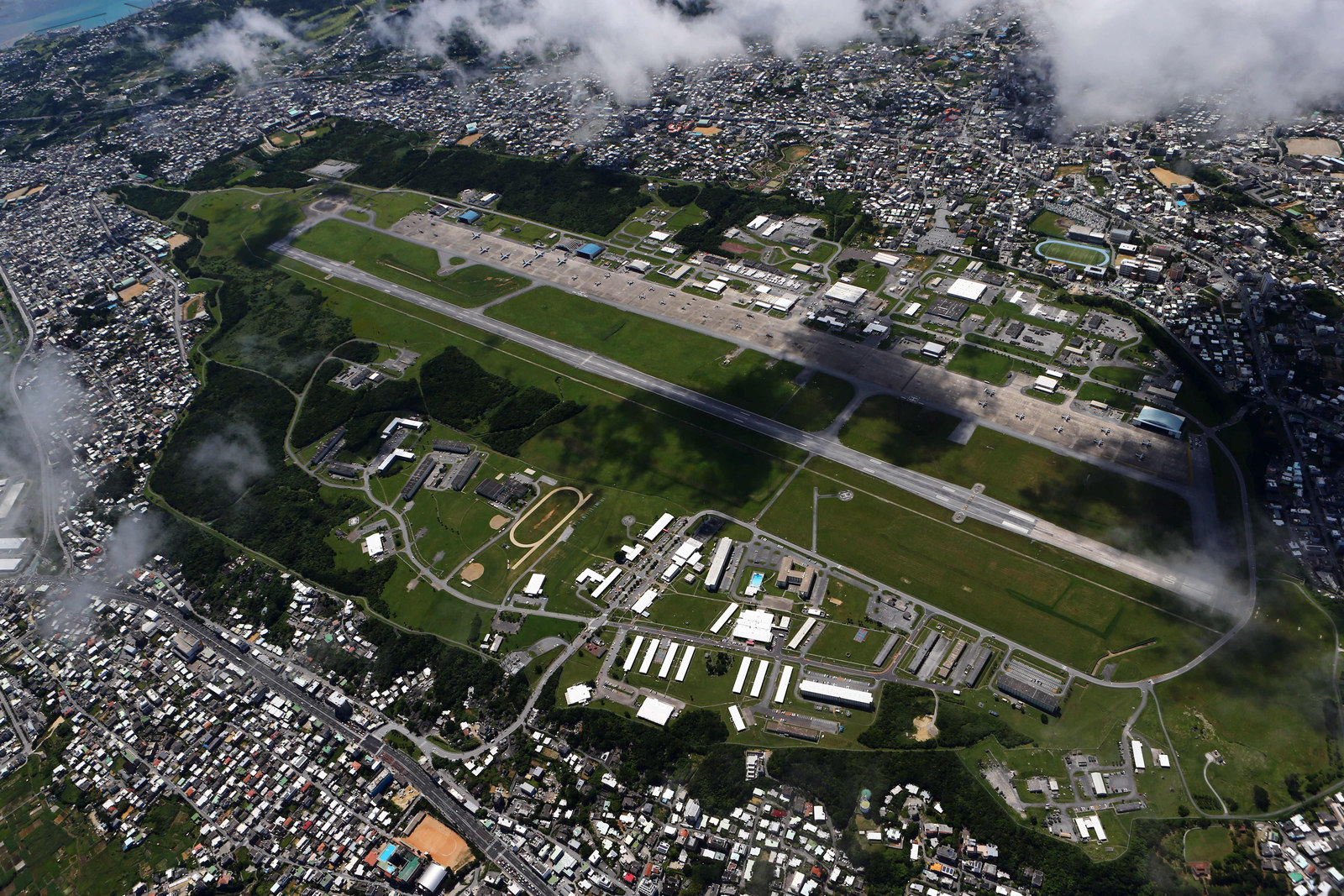 基地に反対しているのは、誰なのか。 沖縄の抱えるジレンマ 基地に反対しているのは、誰なのか。 沖縄の抱えるジレンマ