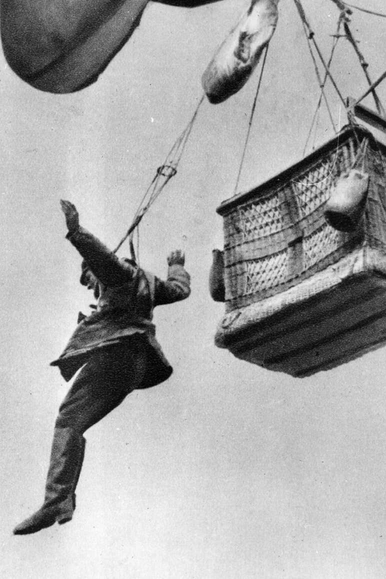 第一次世界大戦の戦線からの この世の終わりのような写真28枚 第一次世界大戦の戦線からの この世の終わりのような写真28枚