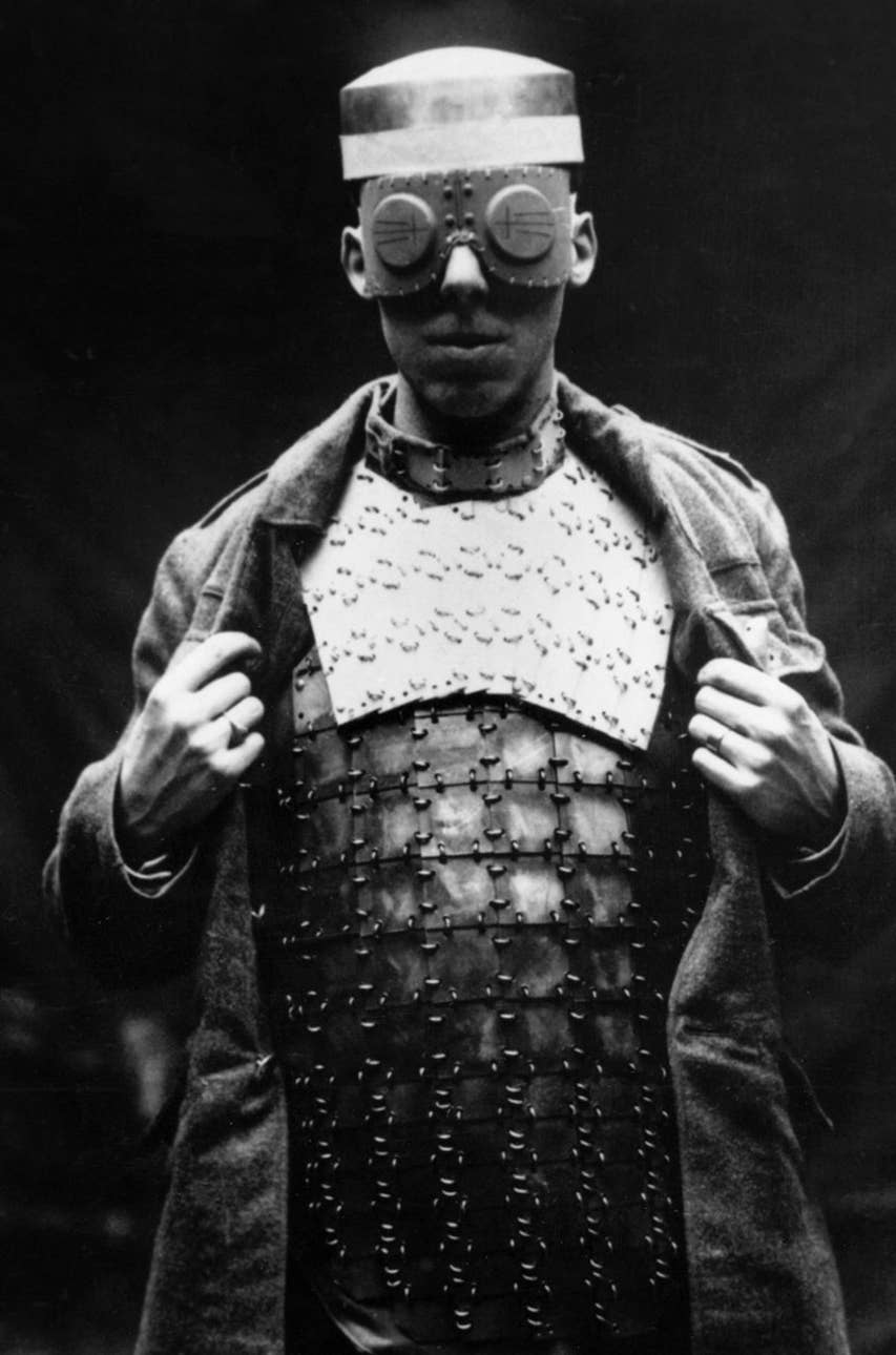 第一次世界大戦の戦線からの この世の終わりのような写真28枚 第一次世界大戦の戦線からの この世の終わりのような写真28枚
