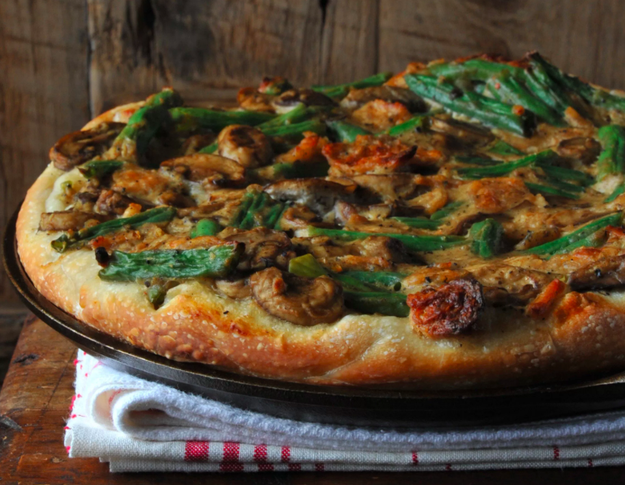 Green Bean Casserole Pizza