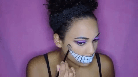 Are you fanatic about makeup fx? Then Youtube is your one-stop shop for all your DIY Halloween Makeup Tutorials. See how terrifying you can paint your face!