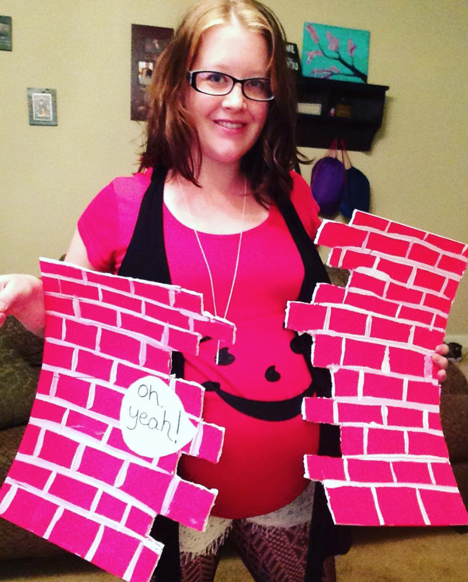 15 Pregnant People Who Totally Stole The Show On Halloween