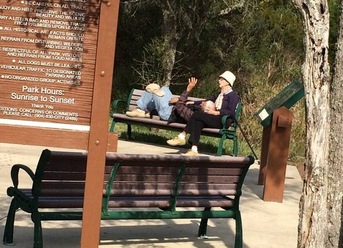 17 Old Couples Who Are So Pure It Will Make Your Heart Ache