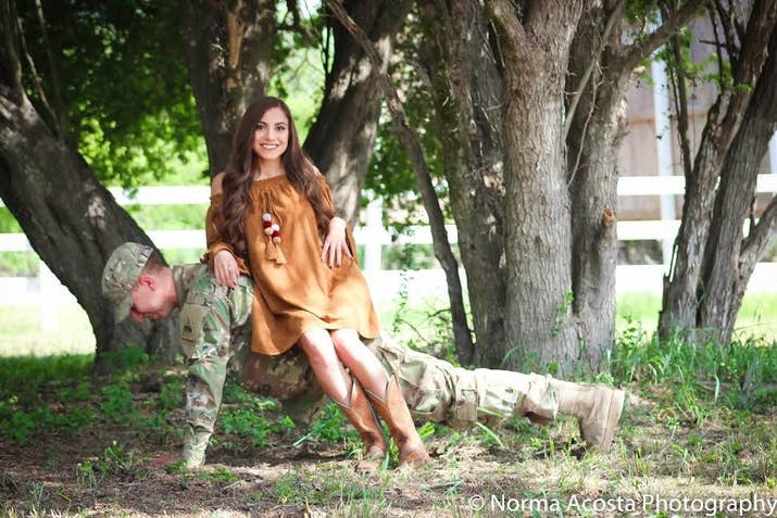 Foto Julissa dan Austin (Facebook/Norma Acosta's Photography)