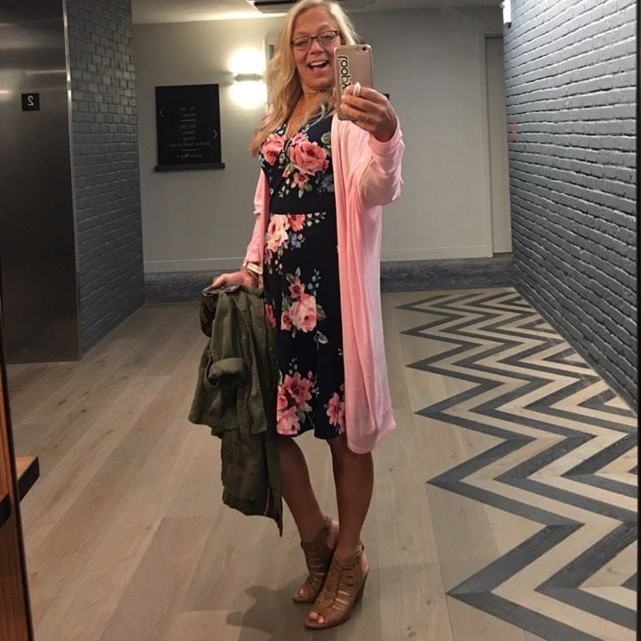 Did This Woman Fake Her Death for a LulaRoe Dress? - Brit + Co