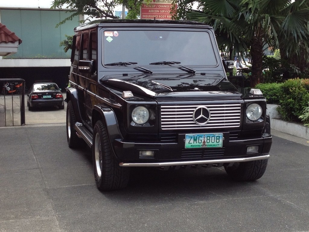 This consists of a 5.4L V8 engine which can reach 0-100km/h in just 5 seconds.
