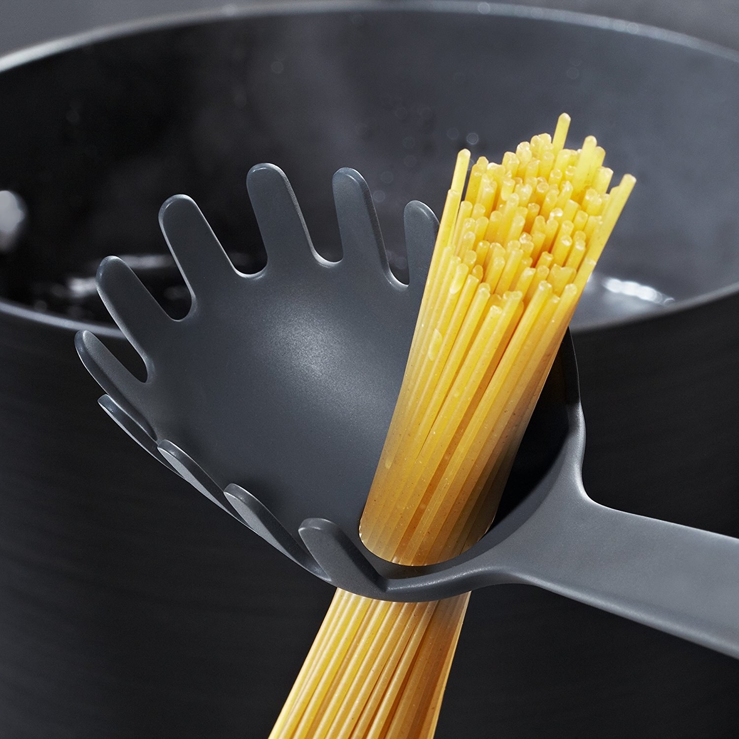 Can This 500-Year-Old Gadget Make Delicious Pasta? 