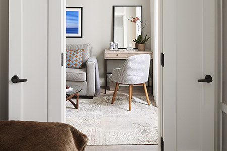One of the most coveted rooms is the King Suite 701, which features original artwork from Larry Rivers as well as an original photograph of Yoko Ono and John Lennon. The suite feels more like a home away from home in the middle of the city, with a cozy window seat and two full bathrooms.
