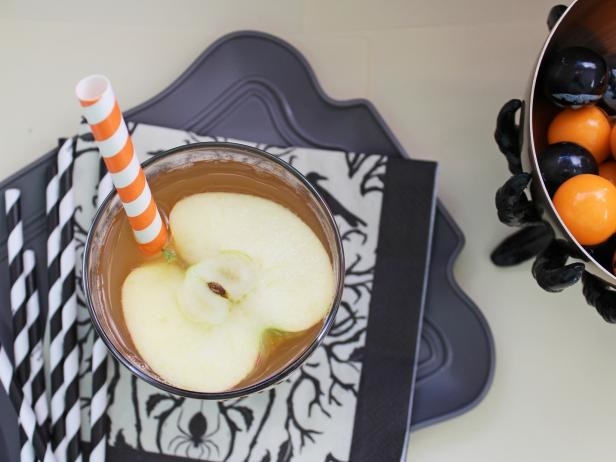 "Pumpkin spice and everything nice,” has never been truer than for this pinot grigio and bourbon based punch. This punch made with Fall’s favorite ingredient - pumpkin spice - looks even better served out of a pumpkin for your guests!Click here for the ingredients and recipe.