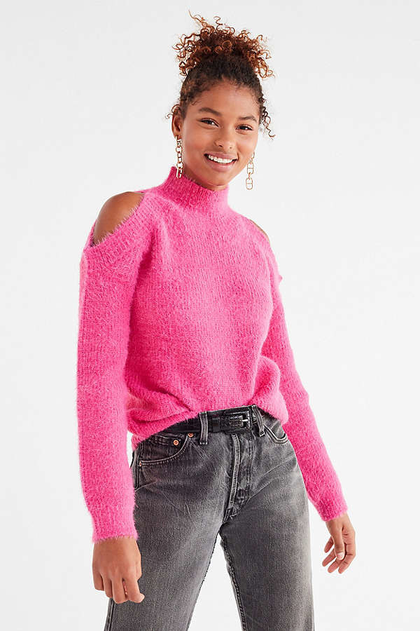 29 Awesome Things From Urban Outfitters You'll Want To Wear Tomorrow