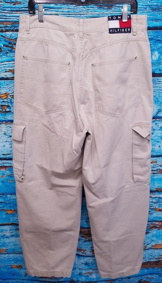 Then: baggy ass cargo pants.