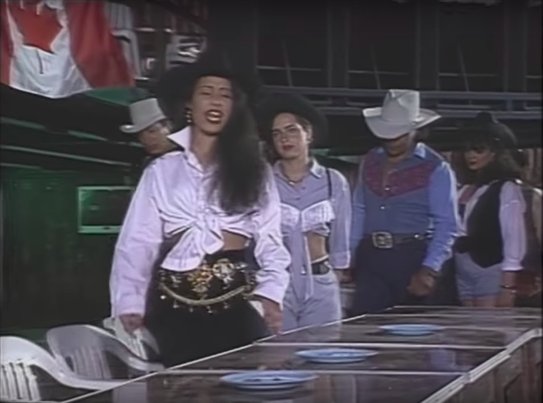 WATCH: Rare footage of Selena Quintanilla is accidentally uncovered after  23 years