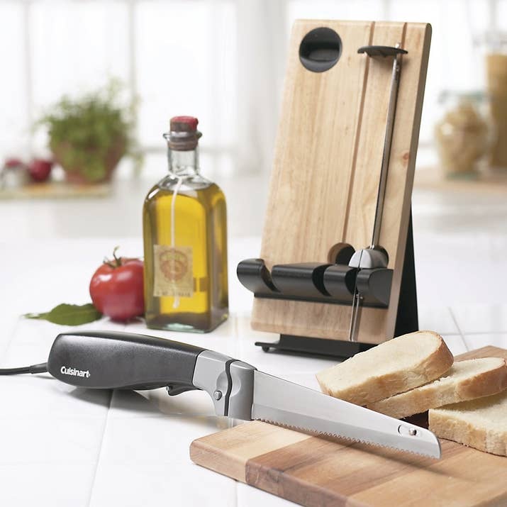 Blades are made of high-quality stainless steel. Knife includes bread blade, carving blade, and a butcher block holding tray. Blades are dishwasher-safe.Promising Review: 