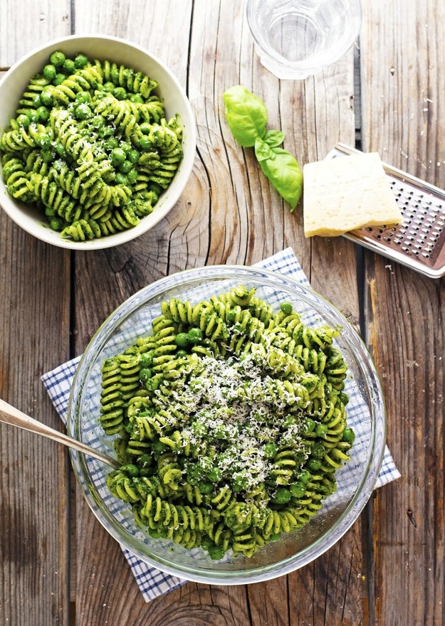 Pasta Salad with Pesto and Peas