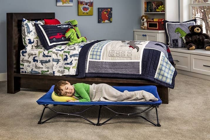 Includes an easy-carry case, fitted sheet, and travel bad. Can be used both indoors and outdoors and holds up to 75 lbs. worth of body weight.Promising Review: 