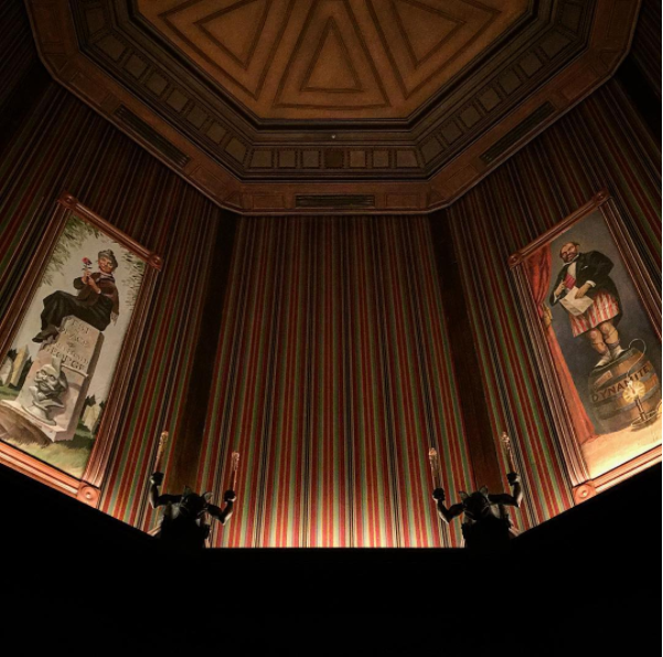 Maybe you know exactly where to stand in the Haunted Mansion's Stretching Room to get to the ride faster.