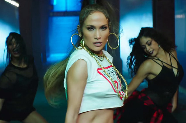Amor was written by Oscar Hernández (Oscarcito), German Hernandez, Marco Antonio Muñiz, Jennifer Lopez and Juan Luis Morera, and takes the superstars back to the dance/urban fusion.