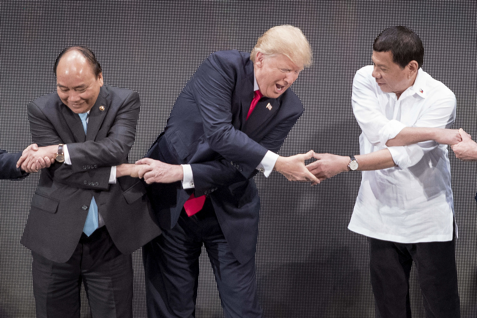 Trump Had The Most Awkward Handshake Ever (Believe Me) And The Photos ...