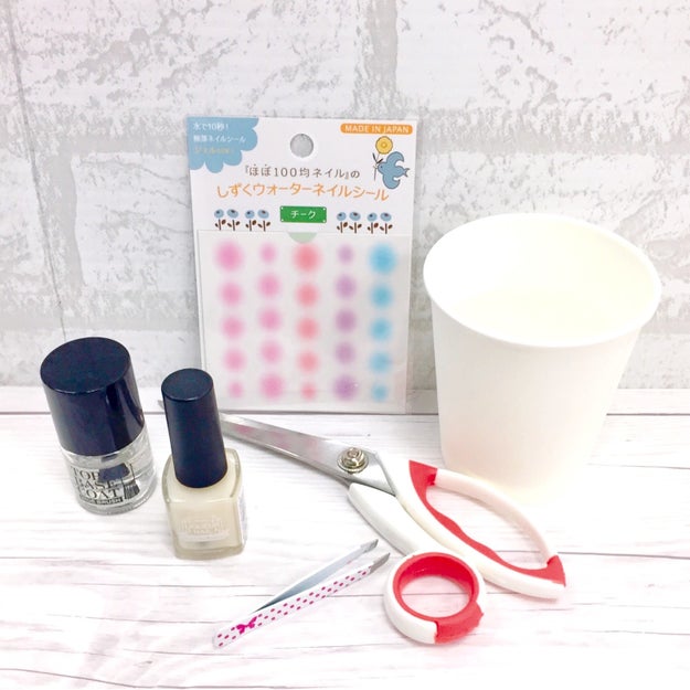 キャンドゥの チークネイルシール を使ってみたら可愛くなりすぎてしまった