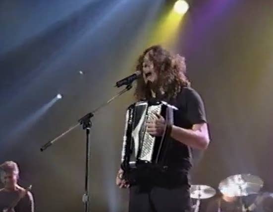 The 32 Absolute Worst Songs To Listen To During Sex