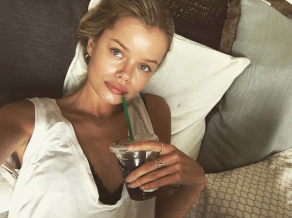 Congrats to Frida Aasen for finishing her exams and celebrating with legal drugs!