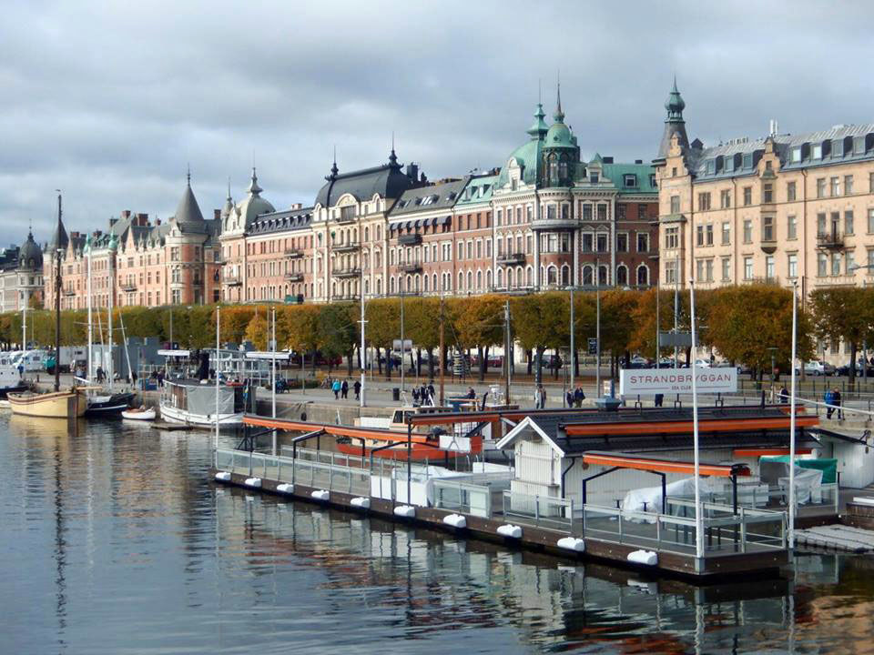 When I need a city break, it’s usually because I’m craving a dose of nature, and in autumn, nothing makes me happier than seeing the leaves change colours. The Nordic capital of Stockholm, Sweden combines fresh air, changing leaves and great shopping (hello IKEA!) to make you feel that rest and relaxation needed for Fall’s awakening. Wake up early and take a stroll along the beautiful cobblestoned waterfront of Gamla Stan, Stockholm’s Old Town, and one of the largest and best preserved medieval city centres in Europe and marvel at the variety of rooftops. Stop for a fika break (hot drink + sweet treat), and peak into the Royal Palace - considered one of the largest palaces in the world with over 600 rooms! Daylight is of the essence in Scandinavia with the sun setting around late-afternoon, so head indoors and enjoy some Swedish meatballs and cozy up near a fireplace and watch as the city comes alive at night.