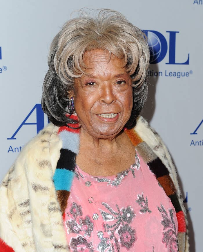 Here's How Celebrities Are Mourning The Death Of Della Reese