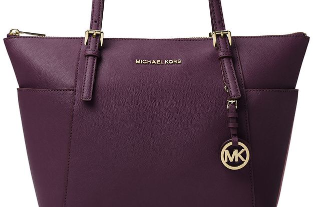 Michael Kors Has An Early Black Friday Sale  Some Bags Are 75 Off Right  Now  Narcity