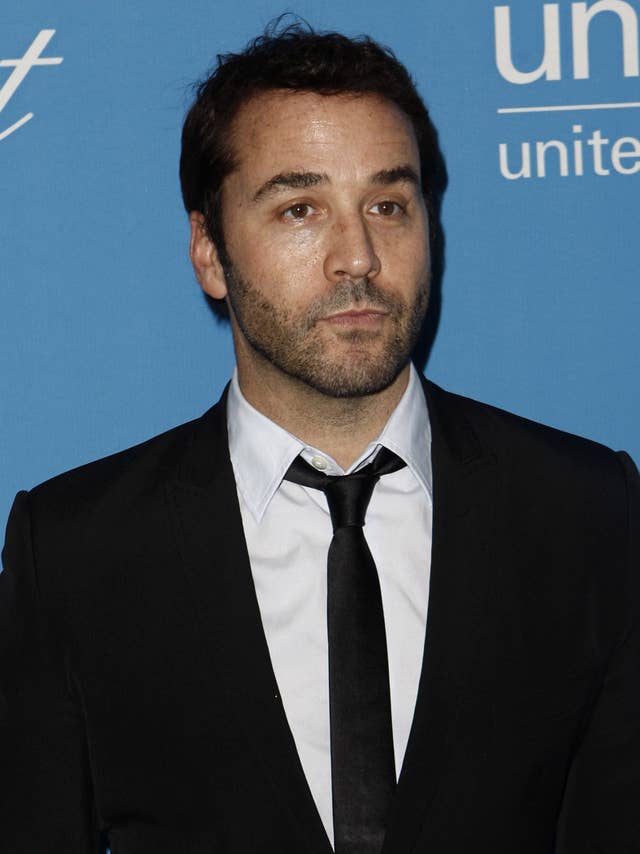 A Woman Says Jeremy Piven Groped Her On The Entourage Set In 09