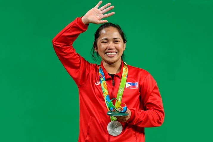 ThePhilippines ended its 20-year Olympic medal drought when Hidilyn Diaz brought home the silver after competing in the women's 53-kg weightlifting category at the 2016 Summer Olympic Games. Hidilyn has been competing in the summer games since 2008. Her victory is a first for Filipino female athletes!
