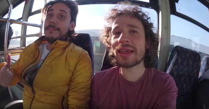 Luisito Comunica Vivio La Peor Pesadilla De Todos Los Viajeros Paso 24 Horas Detenido En Un Aeropuerto Vleeko youtubers mexicanos mas famosos. luisito comunica vivio la peor