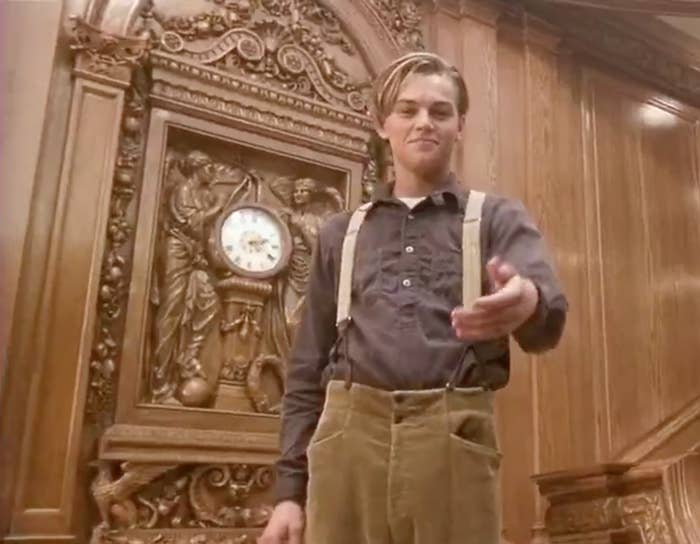 タイタニック のラストシーンの謎 ローズは死ななかったのかも