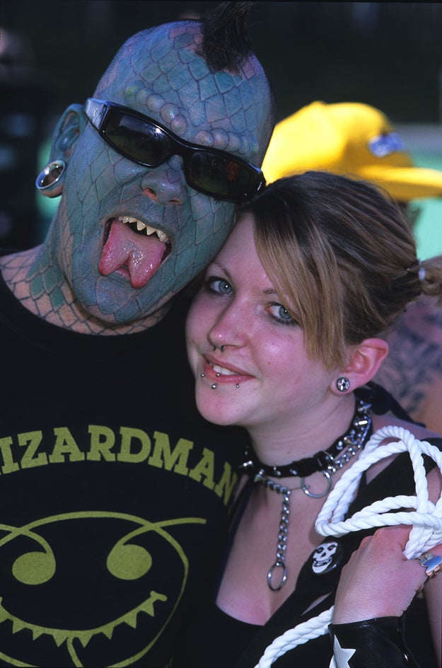 ボディサスペンション 痛くないのか 人体改造 のクレイジーな世界を解説