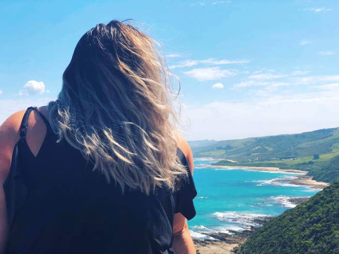 Cape Patton is everything you could dream of in a lookout location. Whether you take a snap of the amazing view, or one of you looking at it, it's guaranteed to look beautiful.