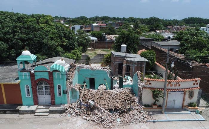 Chris Hemsworth Will Visit Mexico To Help Raise Funds For