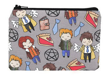 A cute pouch for those who always want to carry their heroes with them.