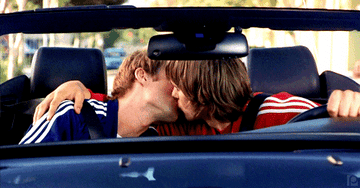 Seann William Scott and Ashton Kutcher making out