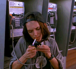 En esta película de Jim Jarmusch con cinco tramas, Winona interpreta a una taxista de LA que evita activamente ser el centro de atención.Por qué te gustará: Winona nunca decepciona en el papel de "más cómoda como persona ajena".