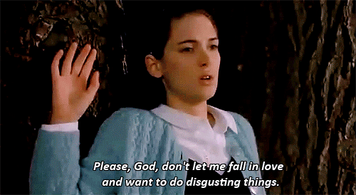 En este clásico, Winona interpreta a una adolescente católica que intenta sobrevivir a su despertar sexual (Michael Schoeffling, el rompecorazones de Sixteen Candles) y a una madre soltera poco convencional de los años 60 (la inimitable CHER).Por qué te gustará: es una historia sobre hacerse mayor que nunca envejece. Y la banda sonora es sobresaliente.