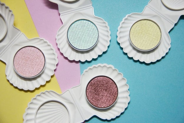 These color-shifting highlighters will have your highlight poppin' and make your overall look showstoppin' (I'm sorry).